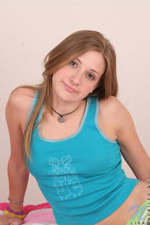 Barely legal 18yr teen covers her self with a pink blanket after getting naked