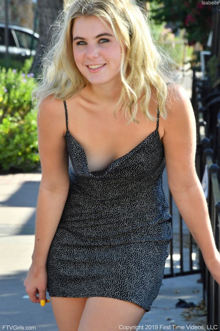 Isabelle: Penetrate Me In Both